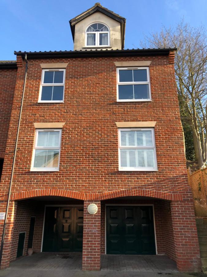 Stylish 2 Bed Apartment Next To The Norfolk Broads Coltishall Εξωτερικό φωτογραφία
