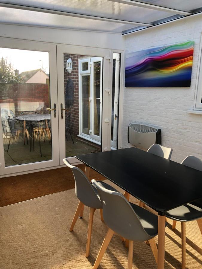 Stylish 2 Bed Apartment Next To The Norfolk Broads Coltishall Εξωτερικό φωτογραφία